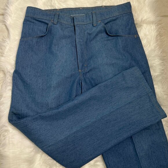 Jean's - Picture 2 of 6